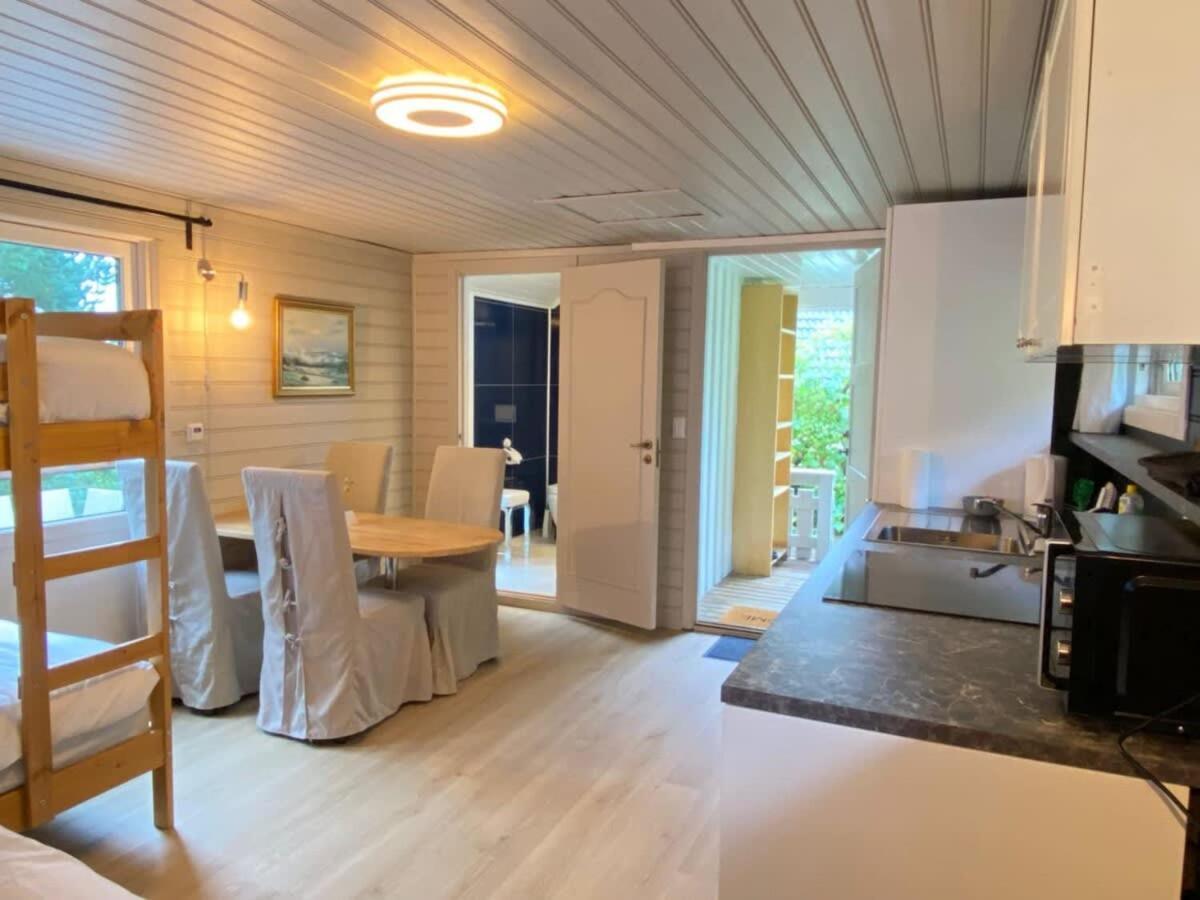 Kveldsro Cabin In Nice Surroundings Кристиансанд Экстерьер фото